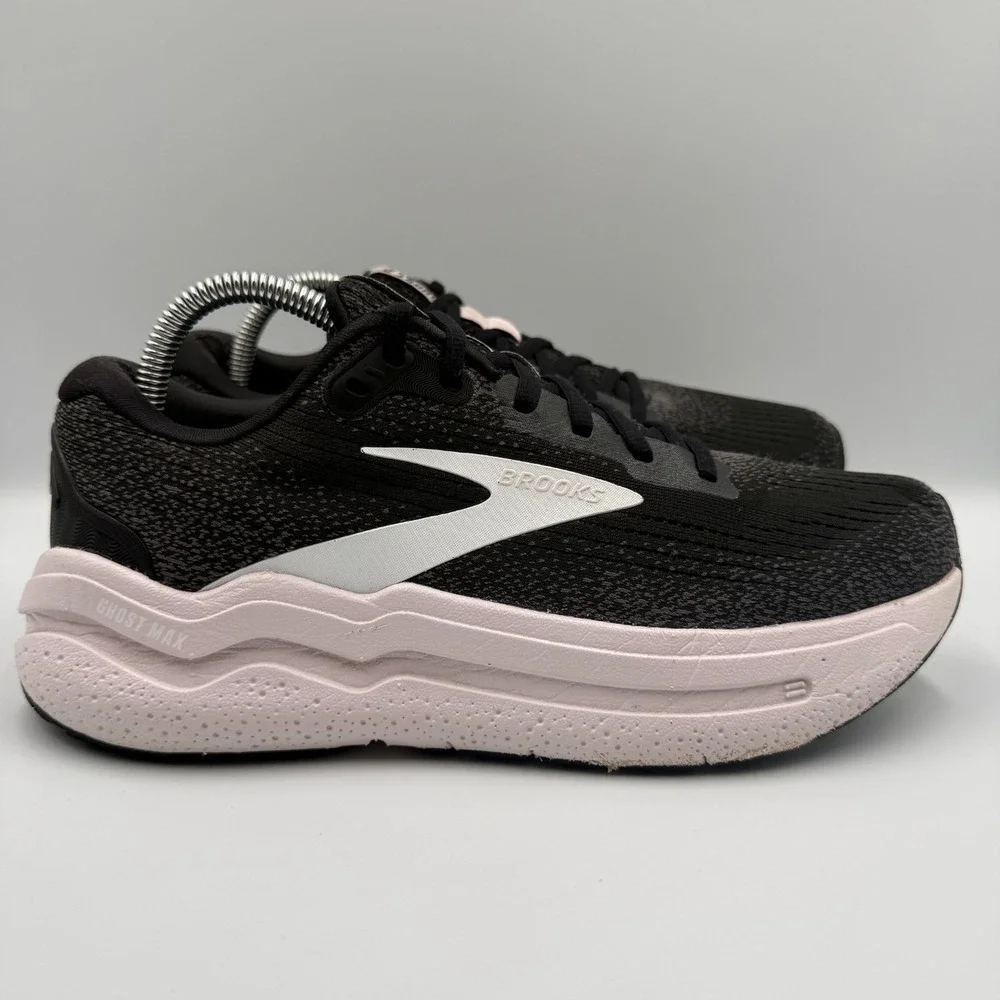 Brooks Ghost Max 2 Women's Size 9 Black White Running Shoes Sneakers 1204201B077